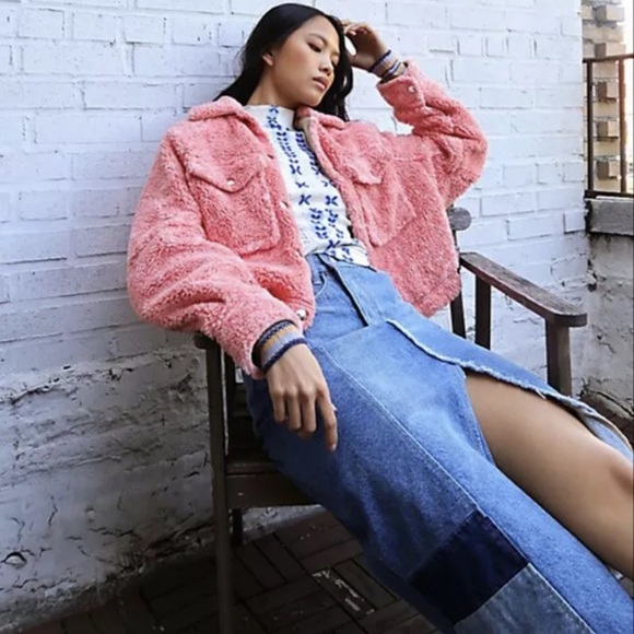 FREE PEOPLE CORAL TEDDY FAUX FUR JACKET NWT - Picture 3 of 10